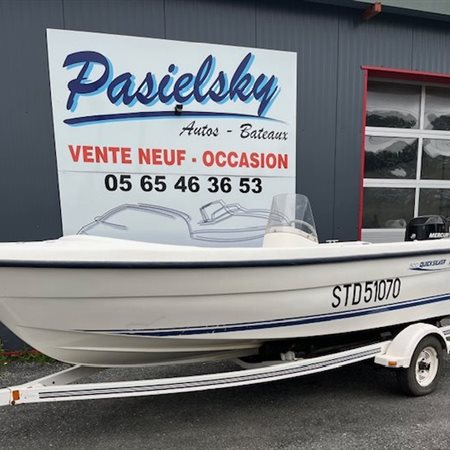 Quicksilver 500 Fisch avec moteur Mercury 50 cv 