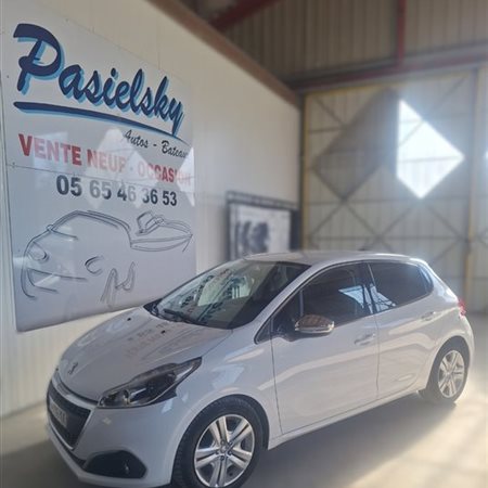 Peugeot 208 Blue HDI 100 cv Allure Business